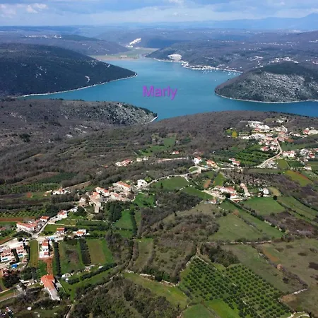 Marly Apartman Rakalj